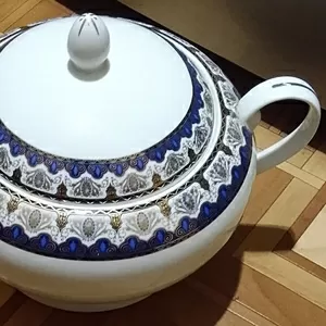 Супница фарфоровая. Продаю 