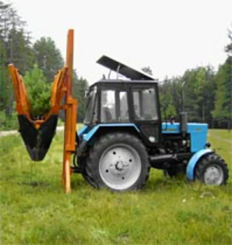 Машины (оборудование) для пересадки (посадки) деревьев на базе трактор
