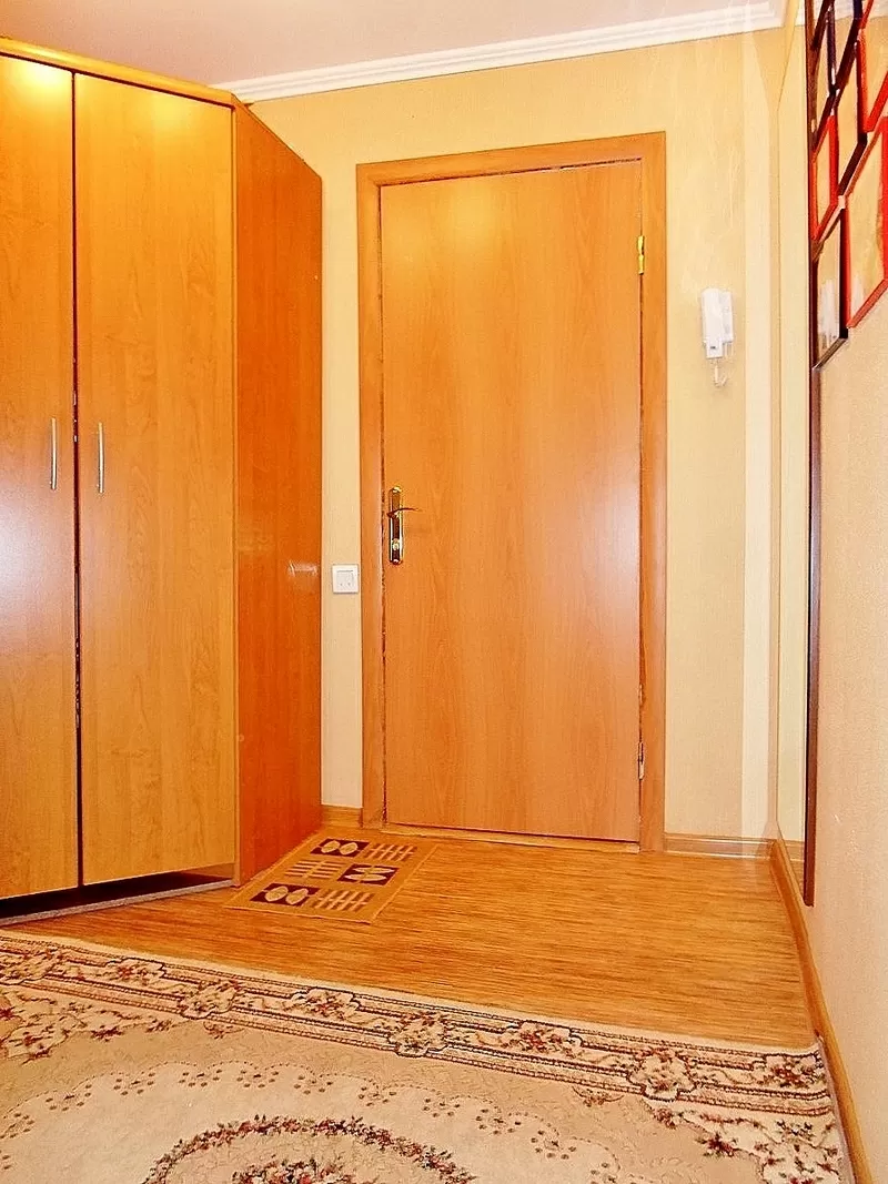 • Продаем трехкомнатную квартиру в отличном состоянии,  в Караганде.  14