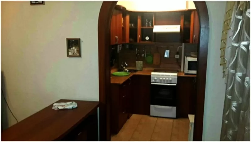 Продам трехкомнатную малогабаритную уютную квартиру в городе Караганда 6