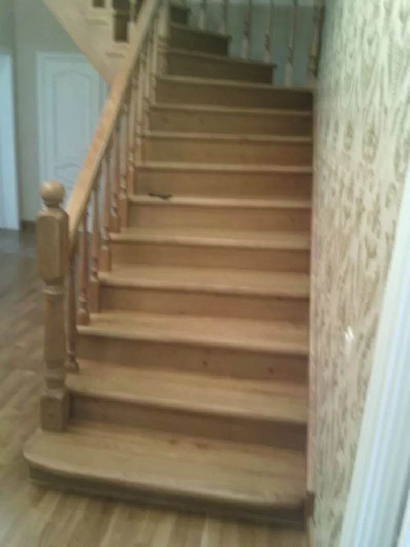 Изготовление деревянных лестниц любой сложности 2
