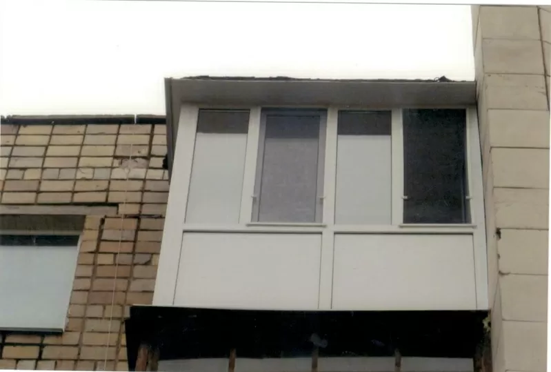 Крыша на балкон с отделкой потолка 3