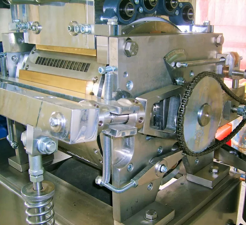 Автоматическая оборудование для производства сахара рафинада. 4