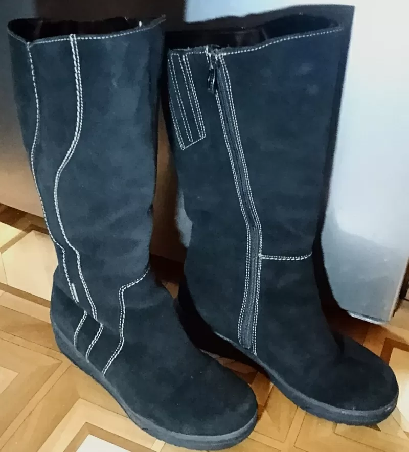 Сапоги замшевые женские продаю  2