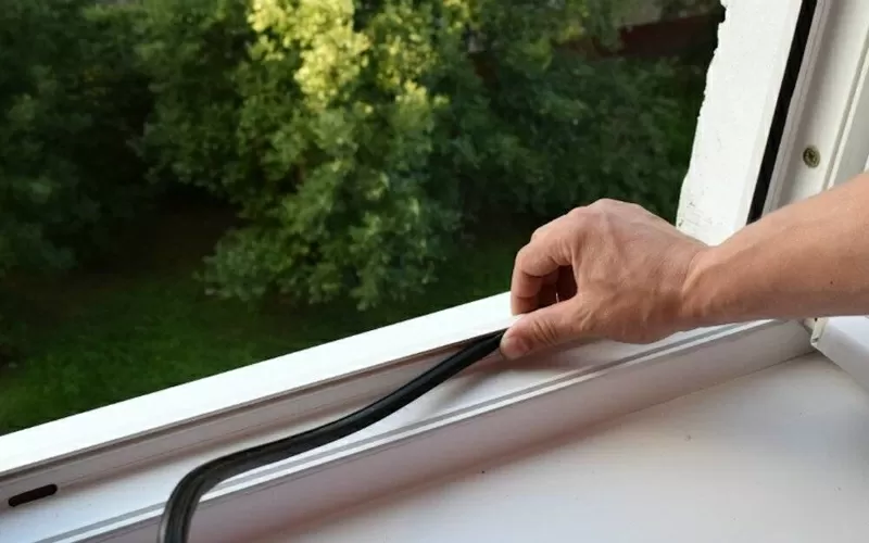 Замена резинового уплотнителя на окнах и дверях ПВХ 2
