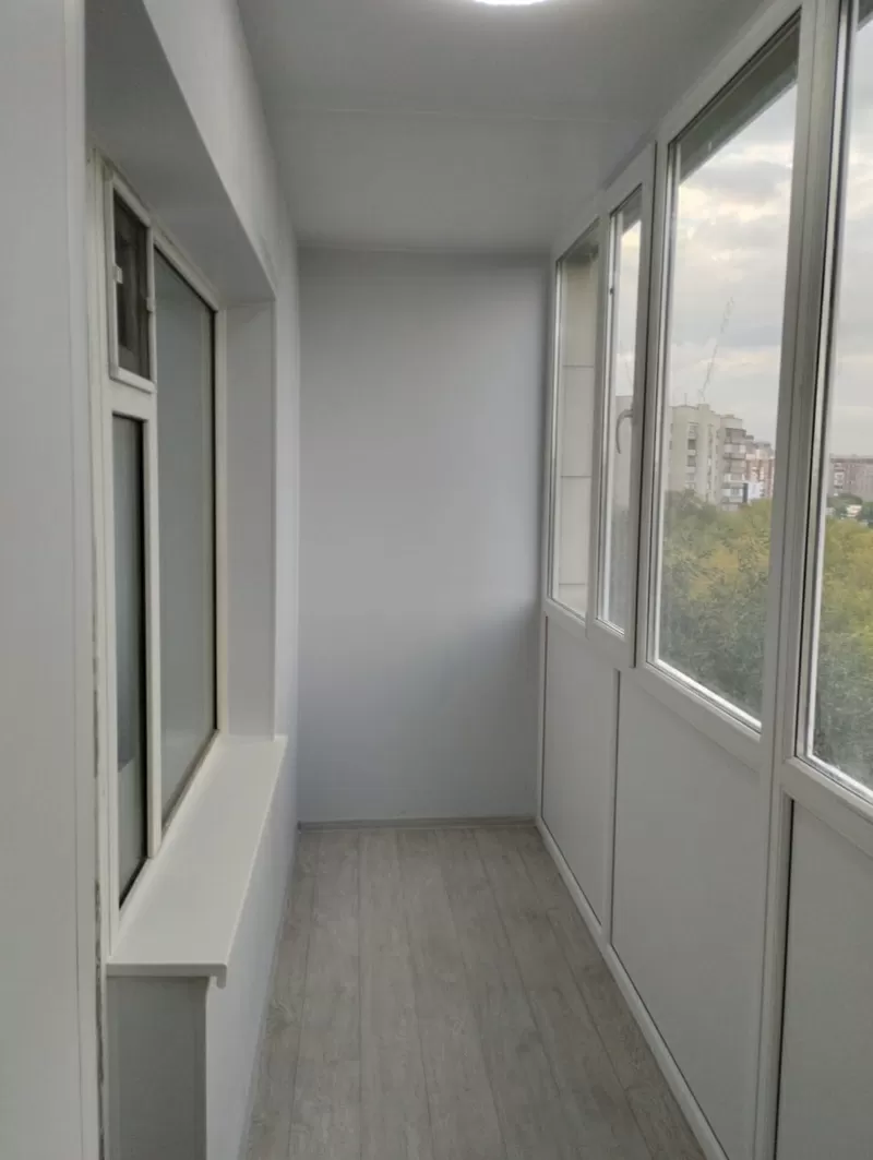 Обшивка потолка Сэндвич-панелью  2